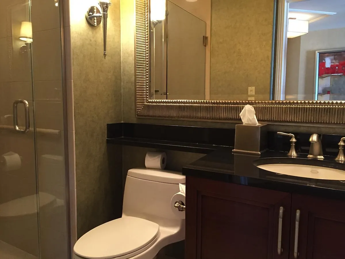 True 1Br Balcony Suite With Strip View At Mgm Signature Las Vegas Aparthotel